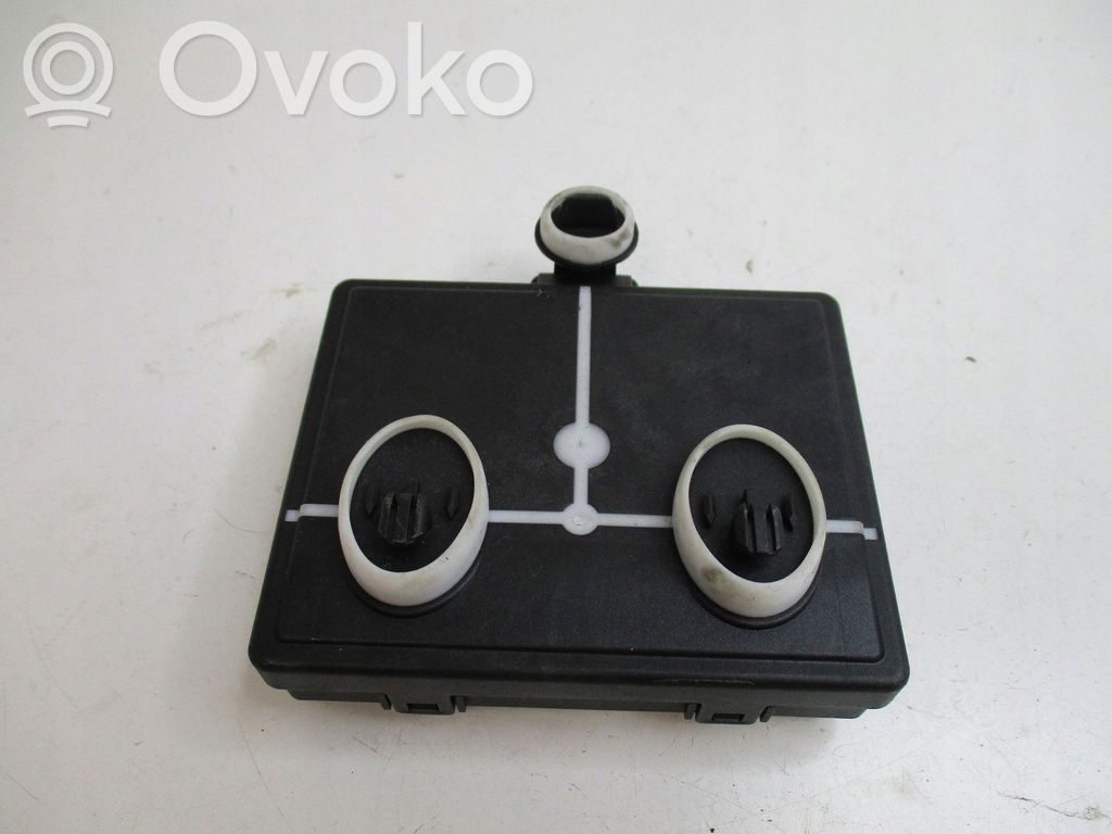 Peugeot Partner III Door control unit/module 