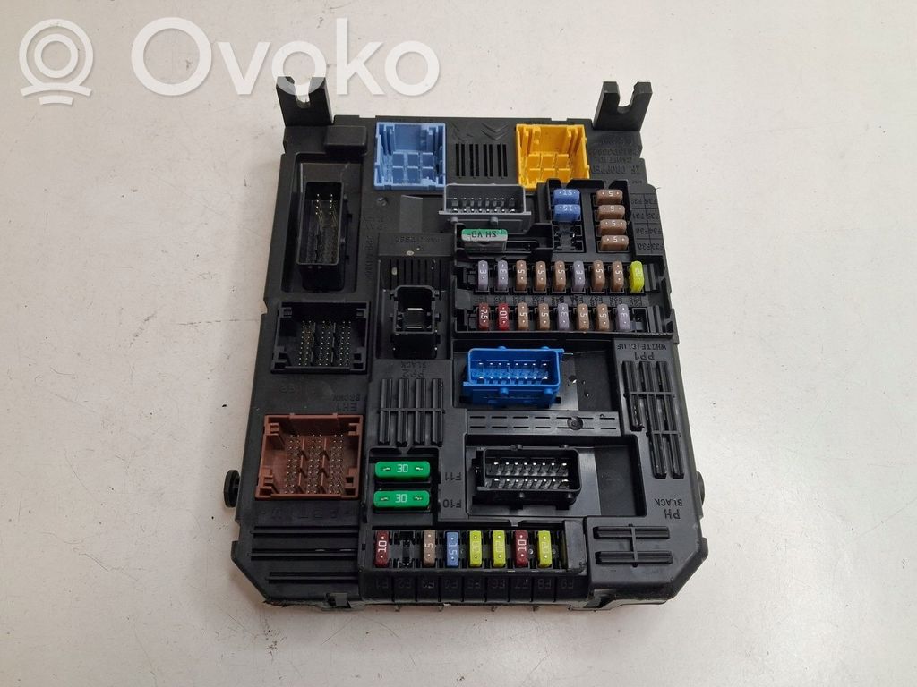 Peugeot Partner Fuse box set 