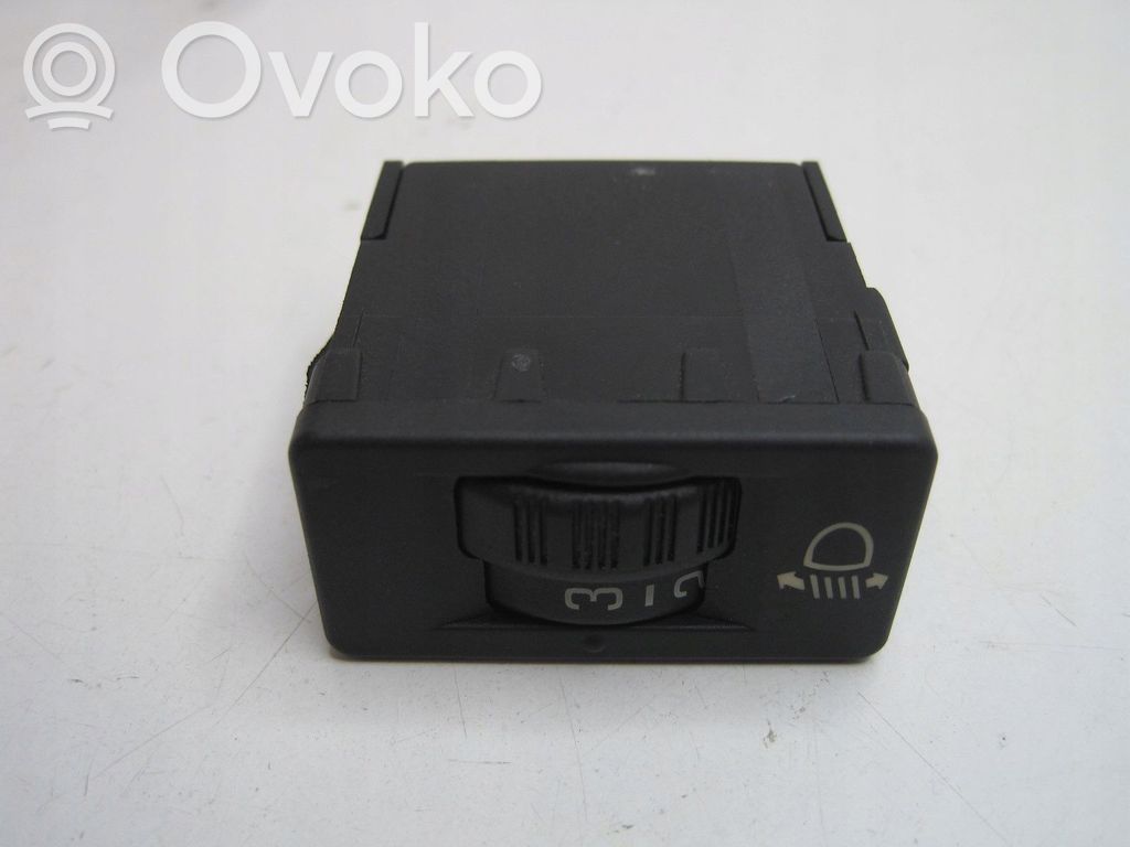 Citroen DS5 Central console control unit 