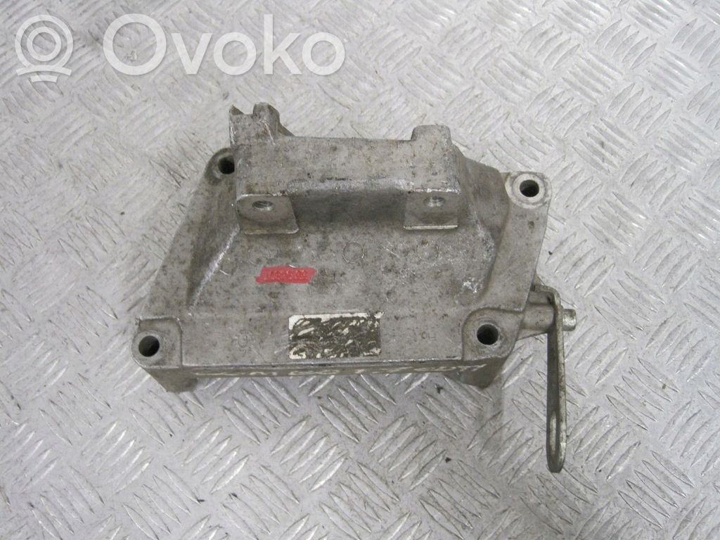 Opel Corsa C Engine mount bracket 