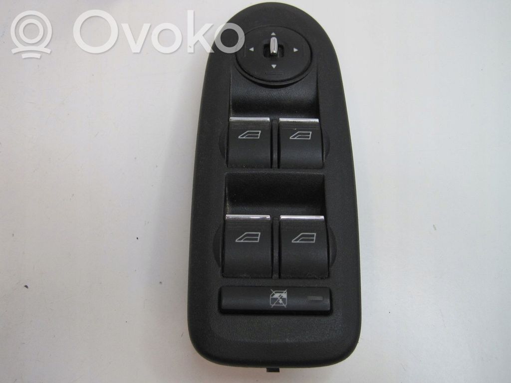 Ford Transit -  Tourneo Connect Central console control unit 