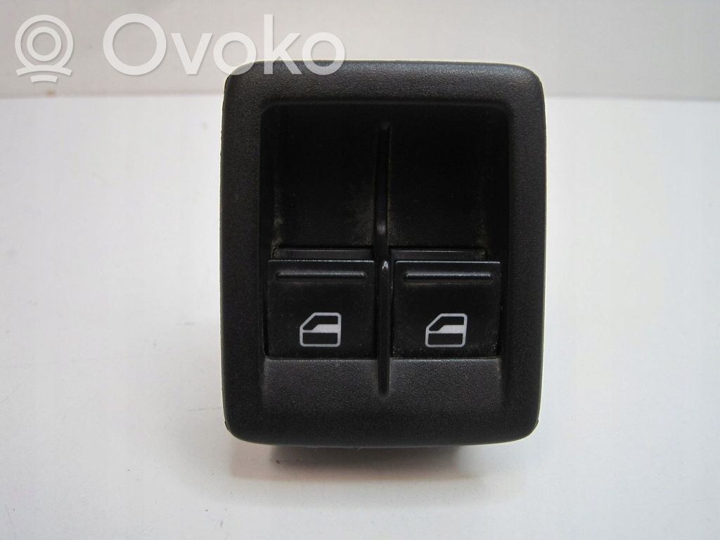 Central console control unit   1K8959527