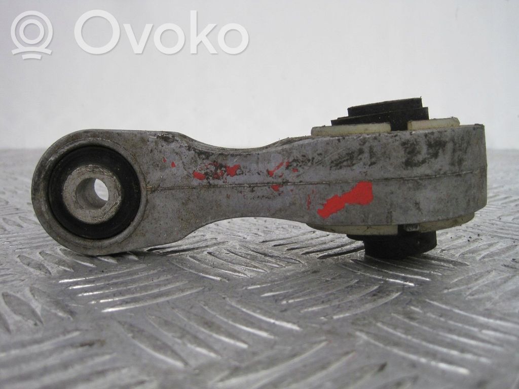 Nissan Micra Engine mount bracket 