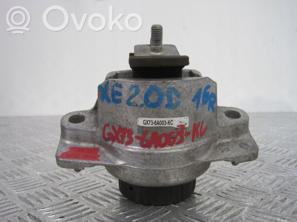 Jaguar F-Pace Engine mount vacuum valve 