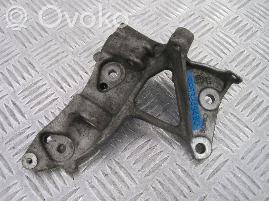 Volvo Amazon 120, 121, 122, 123 Engine mount vacuum valve 