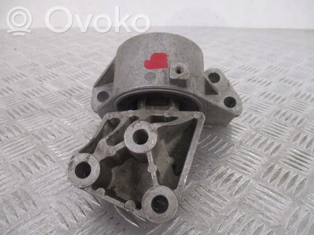 Fiat 500 Cinquecento Supapă vacuum suport motor 