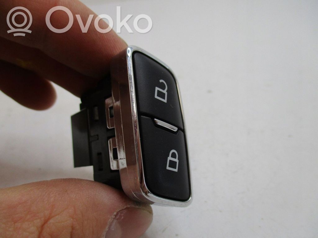 Ford Transit -  Tourneo Connect Central console control unit 