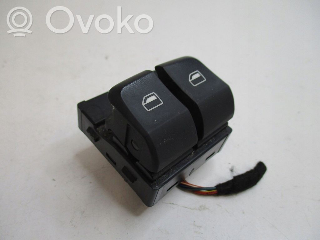 Skoda Rapid (120G, 130G, 135G) Central console control unit 