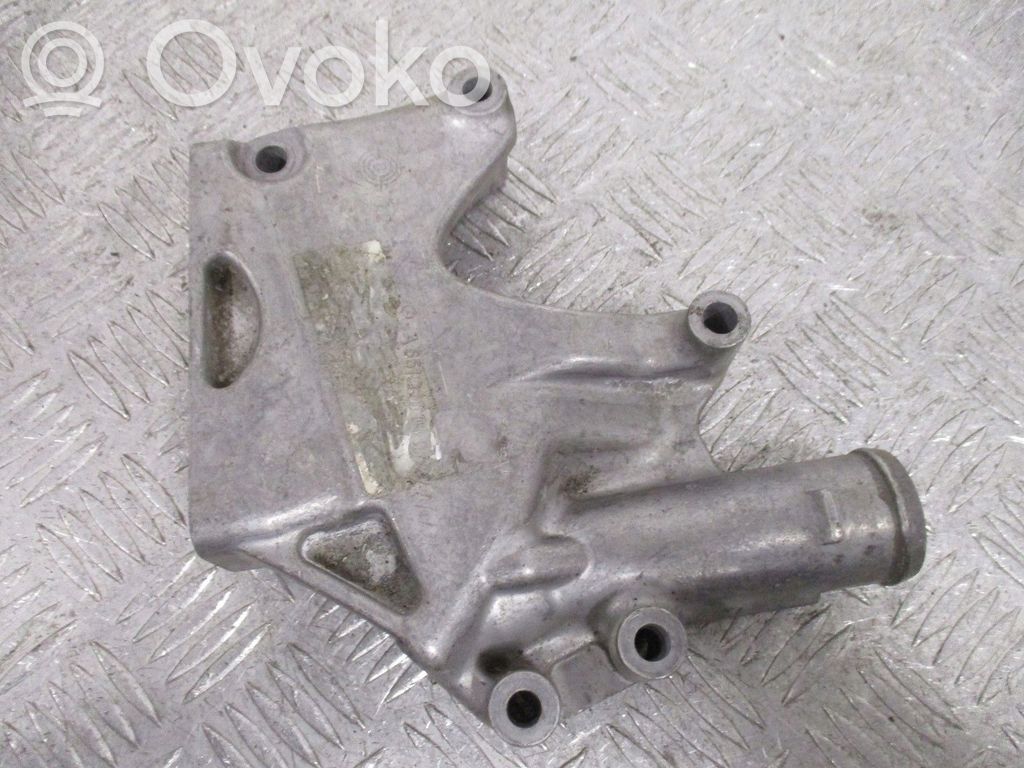 Jeep Compass Engine mount bracket 
