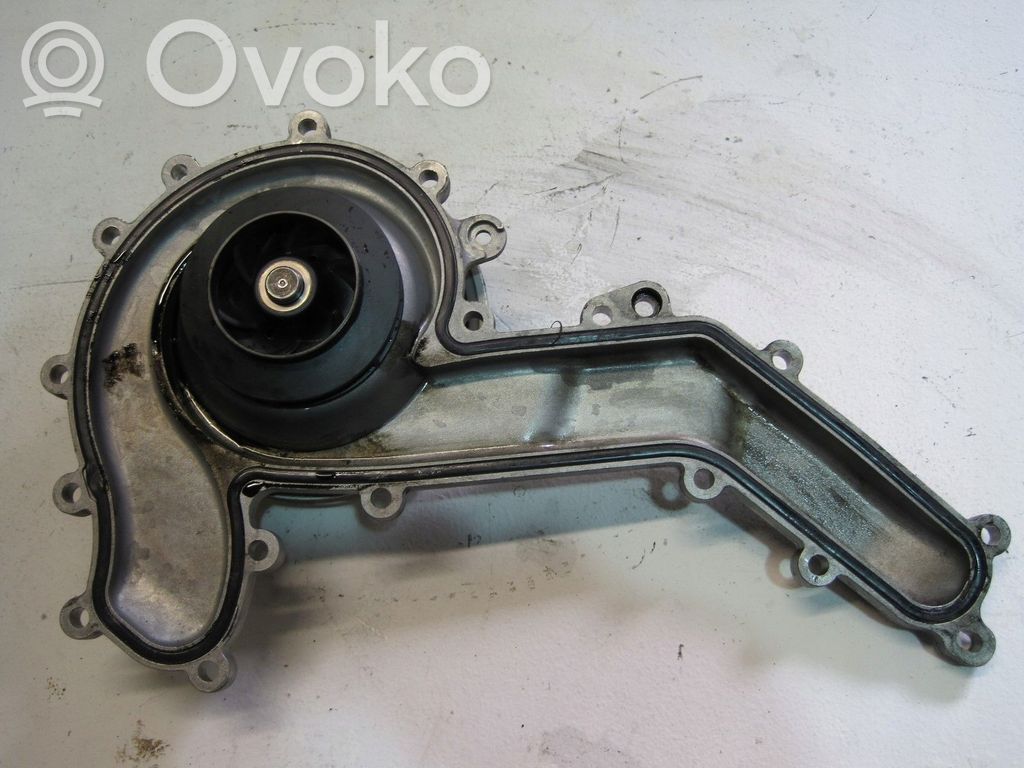 Audi A3 S3 A3 Sportback 8P Water pump 