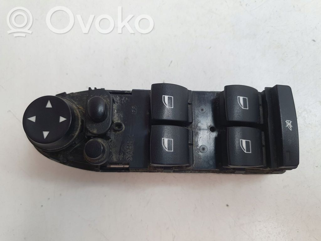 BMW X1 E84 Unidad de control de la consola central 