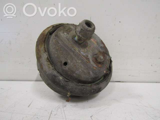 Engine mount bracket   1095444