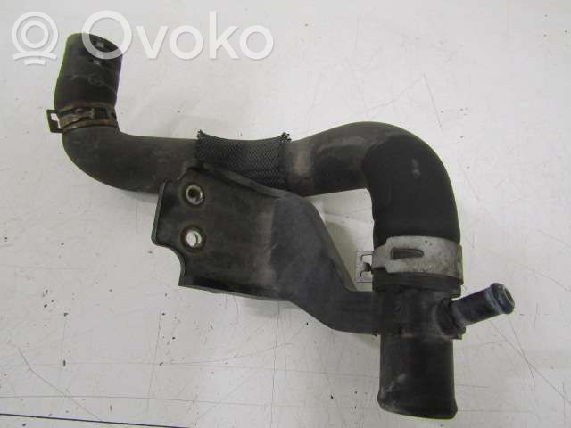 Toyota Auris 150 Engine coolant pipe/hose 
