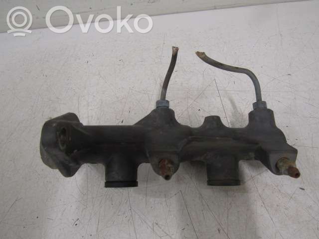 Volvo 940 Pääjarrusylinteri 