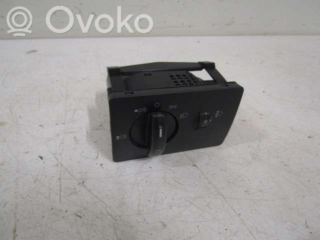 Light switch   4M5T13A024LA,1323829