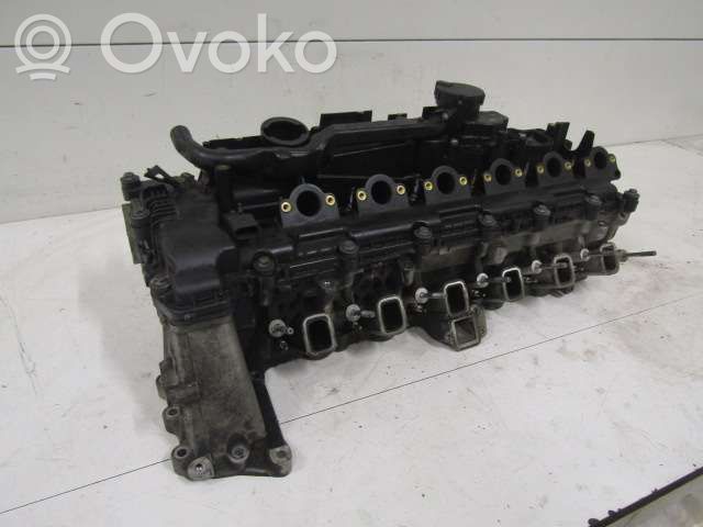 Engine head   11127806061,7781195