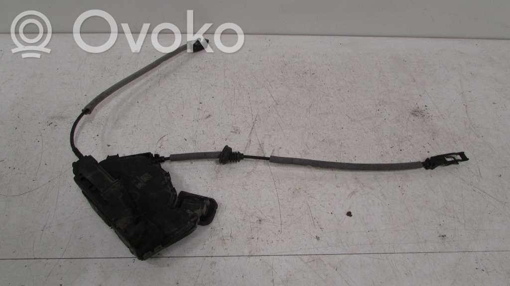 Volkswagen Caddy Zamek drzwi przednich 