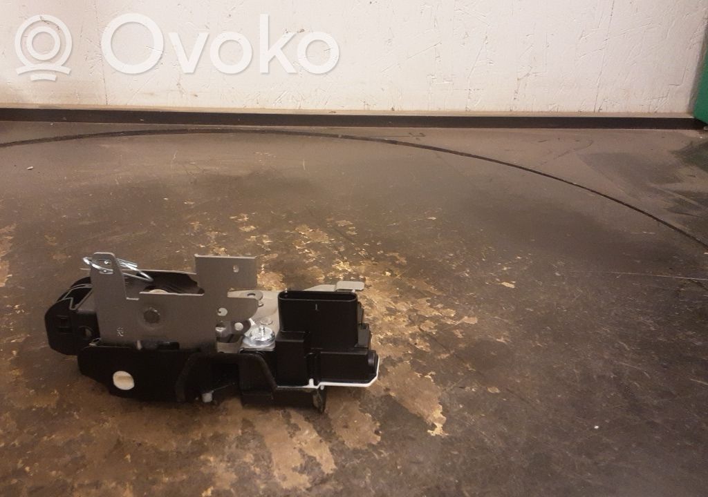 Volvo XC60 Silniczek / Siłownik zamka centralnego 