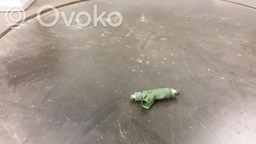 Volvo V70 Fuel injector 