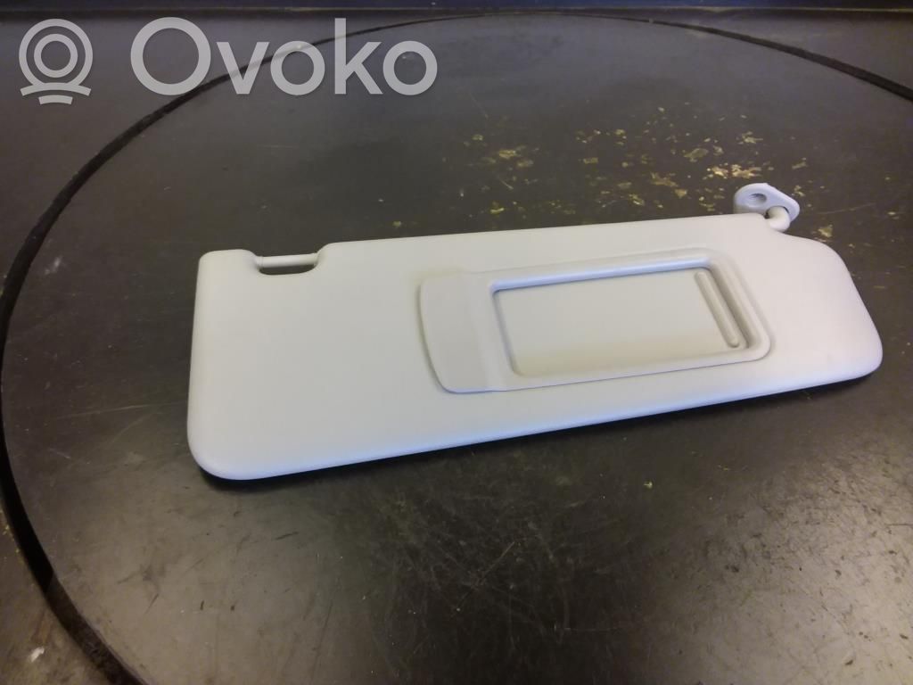 Sun visor