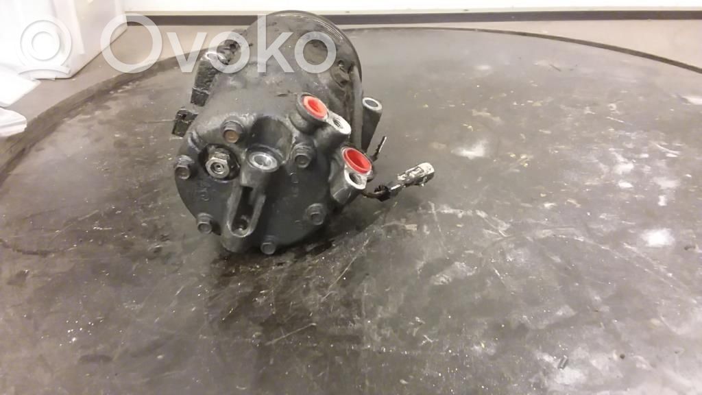 Suzuki Swift I Air conditioning (A/C) compressor (pump) 
