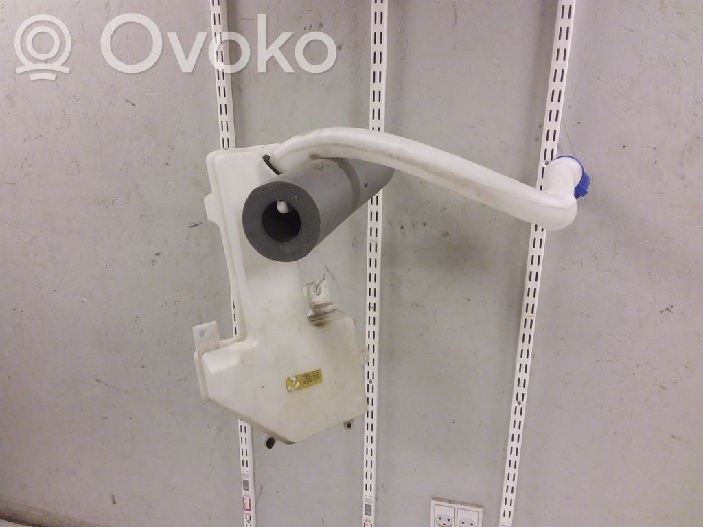 Logu šķidruma tvertne