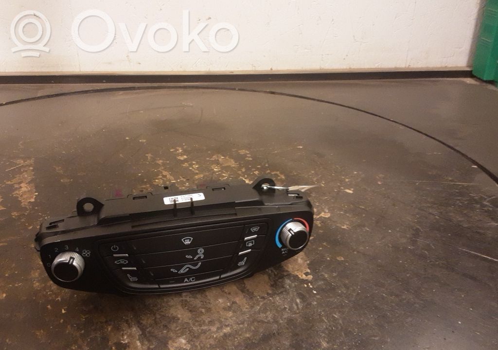 Climate control unit   AV1T19980DL