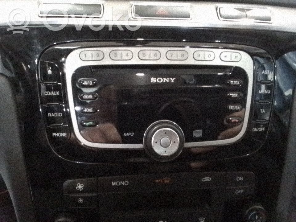 GPS navigation control unit/module   1805708