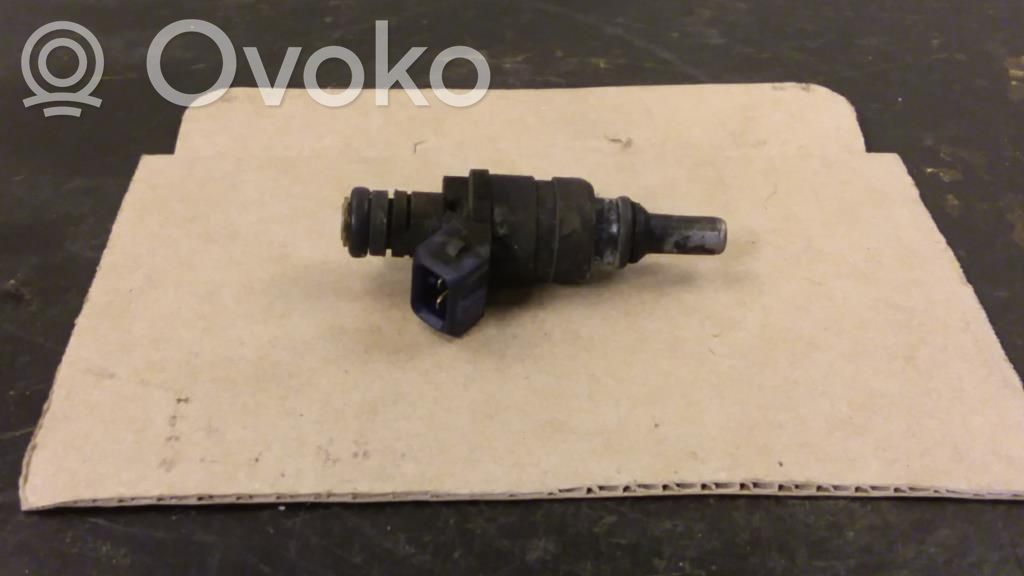 Fuel injector   1439800