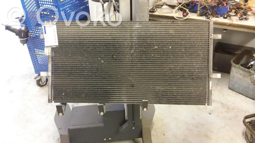 Radiateur condenseur de climatisation