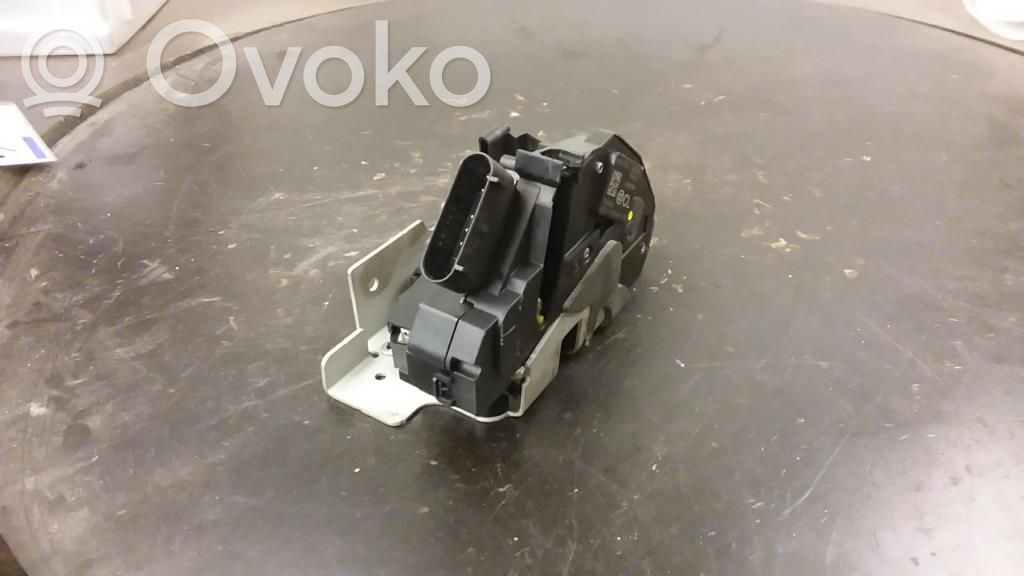 Ford Transit Custom Keskuslukituksen moottori 