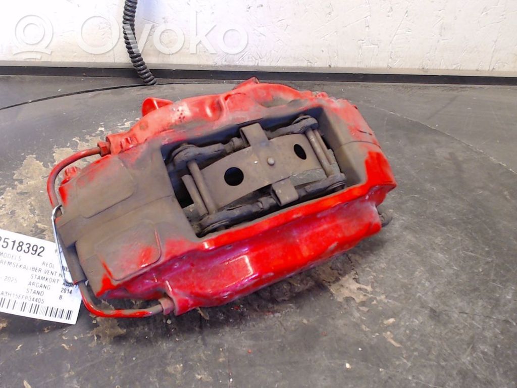 Front brake caliper