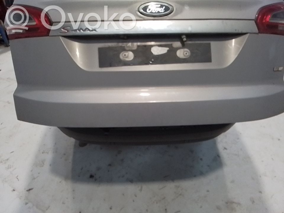 Ford S-MAX Rear/tail light trim molding 