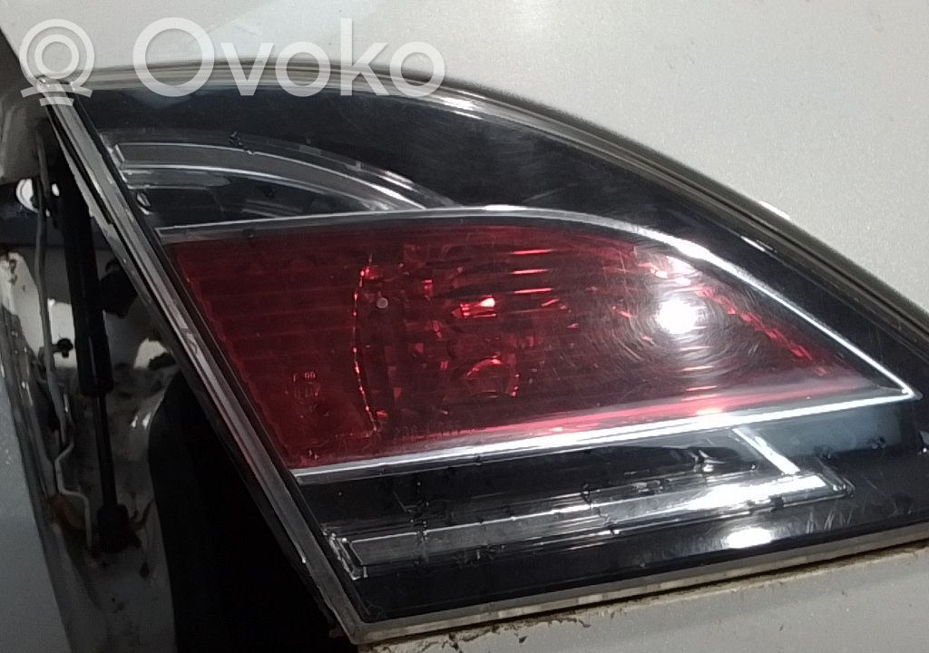 Mazda 6 Aizmugurējais lukturis virsbūvē 
