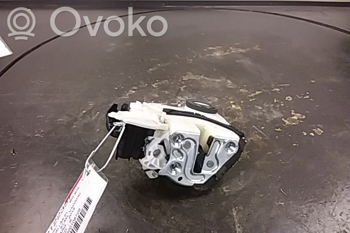 Central locking motor   1409151036