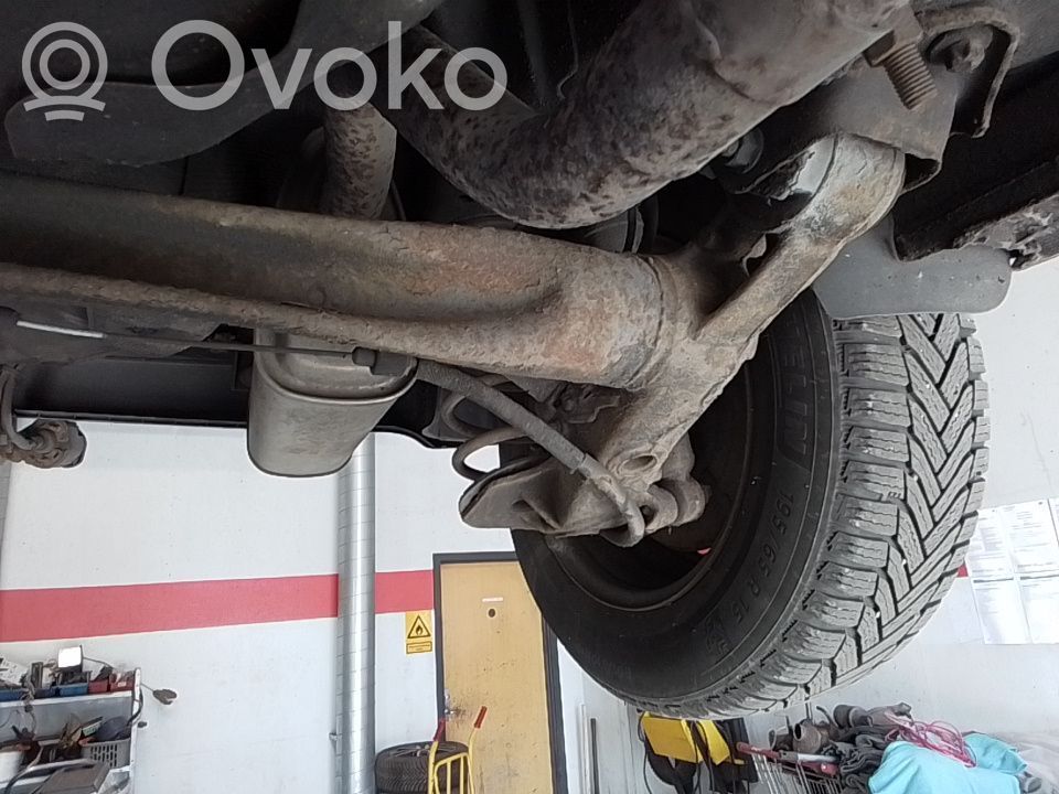 Eje trasero   13268610