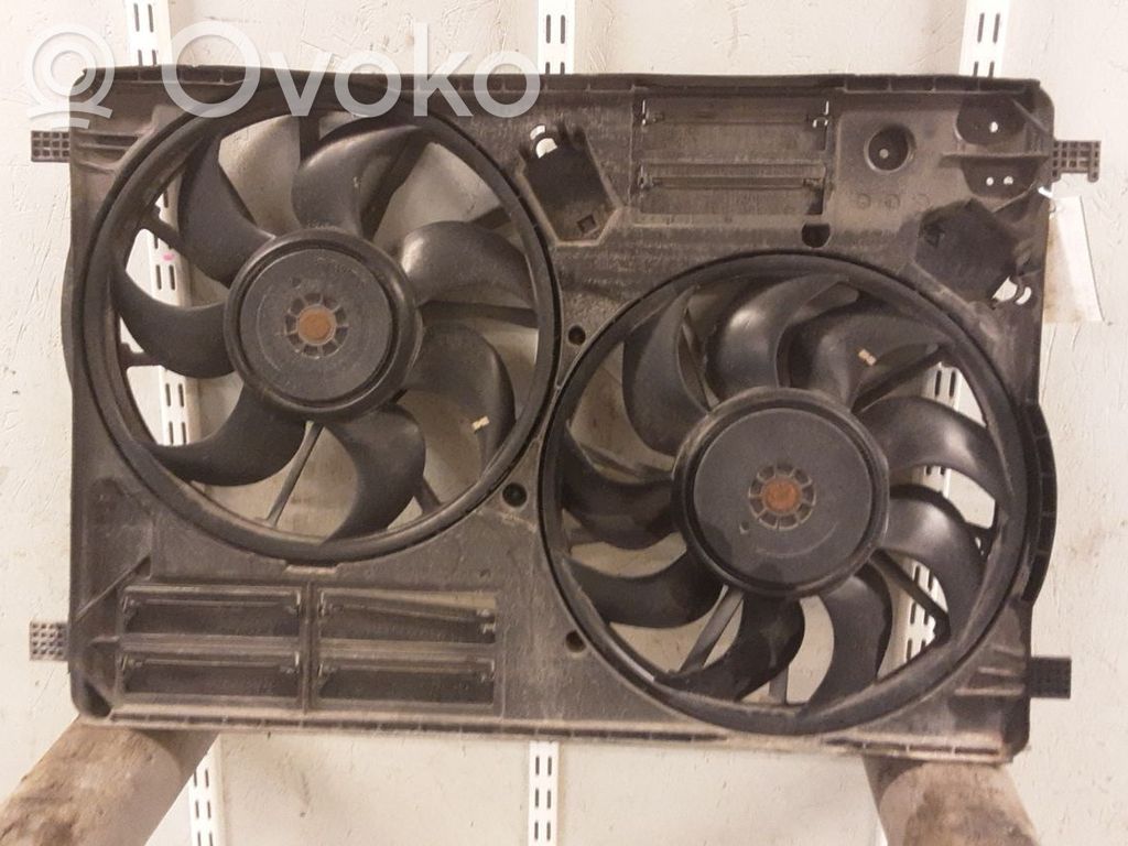 Ford C-MAX II Elektrisks radiatoru ventilators 