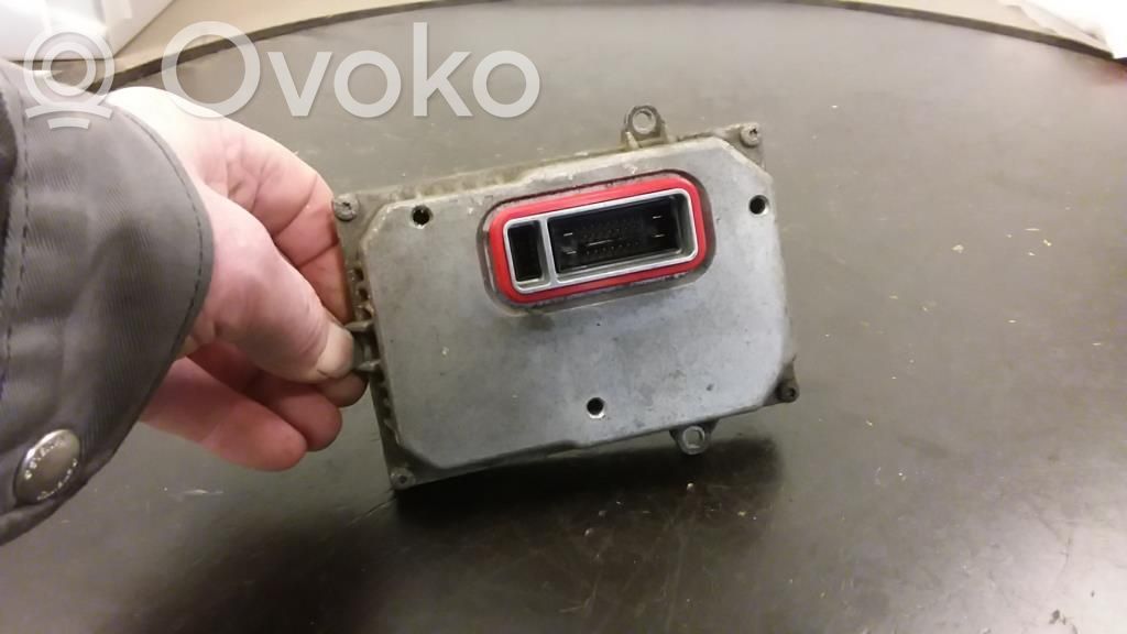 Headlight ballast module Xenon   1307329100