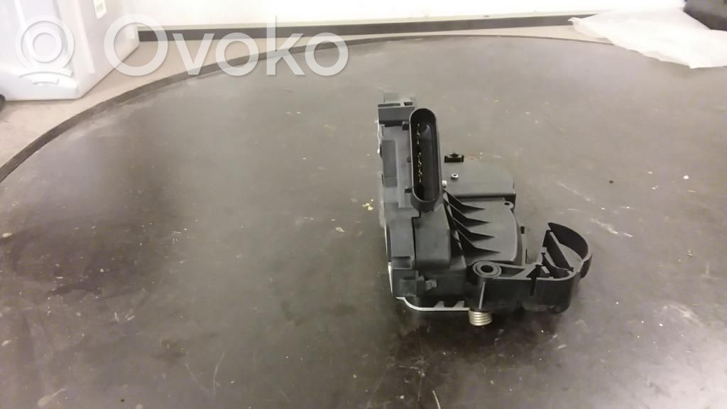 Ford Focus Centrālās atslēgas motoriņš 