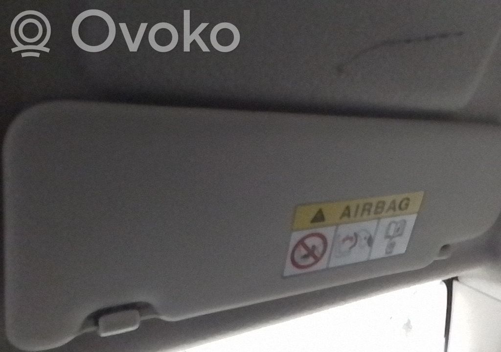 Sun visor