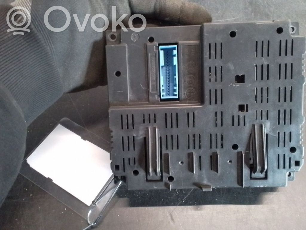 Unidad de control/módulo de bluetooth   51968826