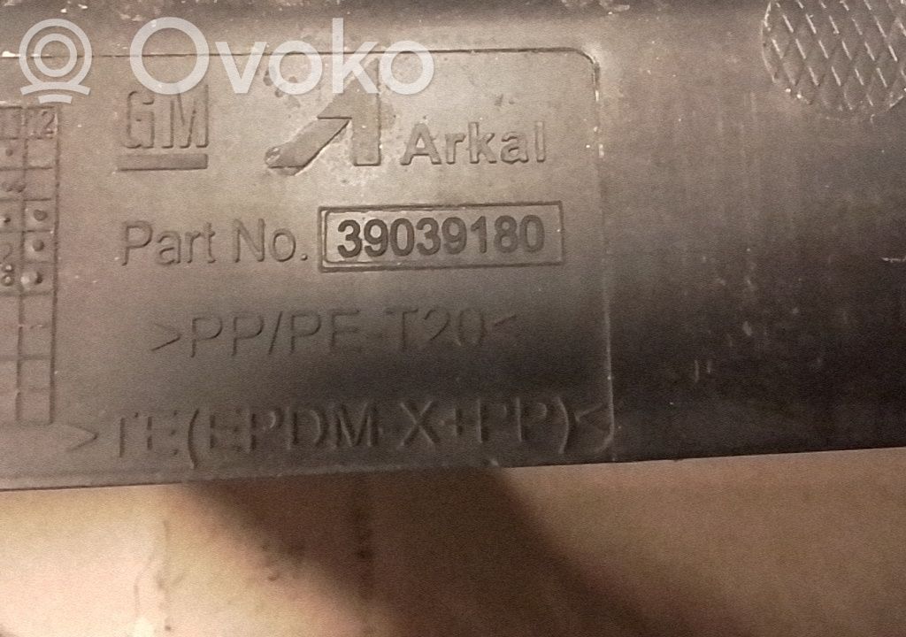 Wiper trim   39039180