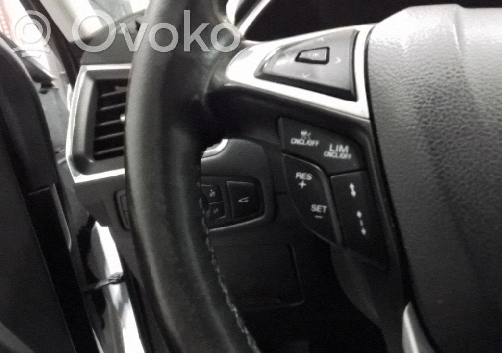 Ford S-MAX Steering wheel airbag 