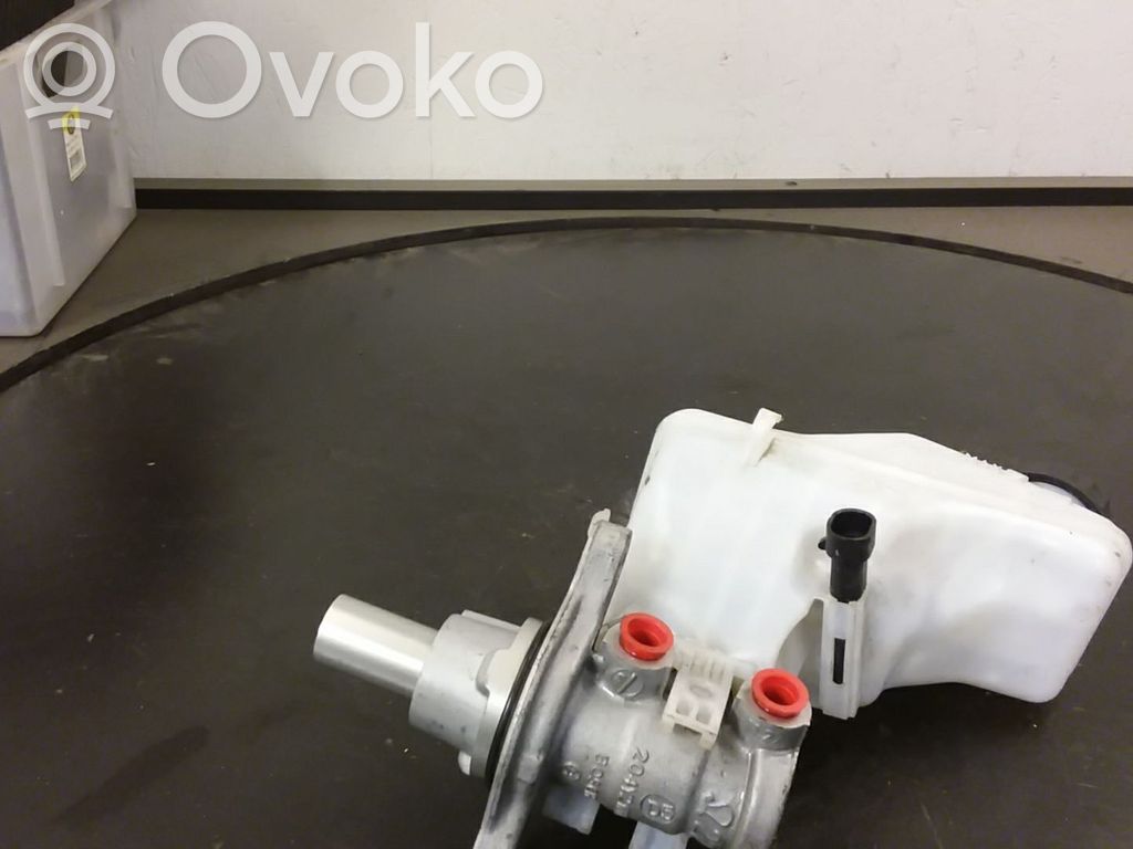 Opel Corsa E Cilindro de freno maestro 
