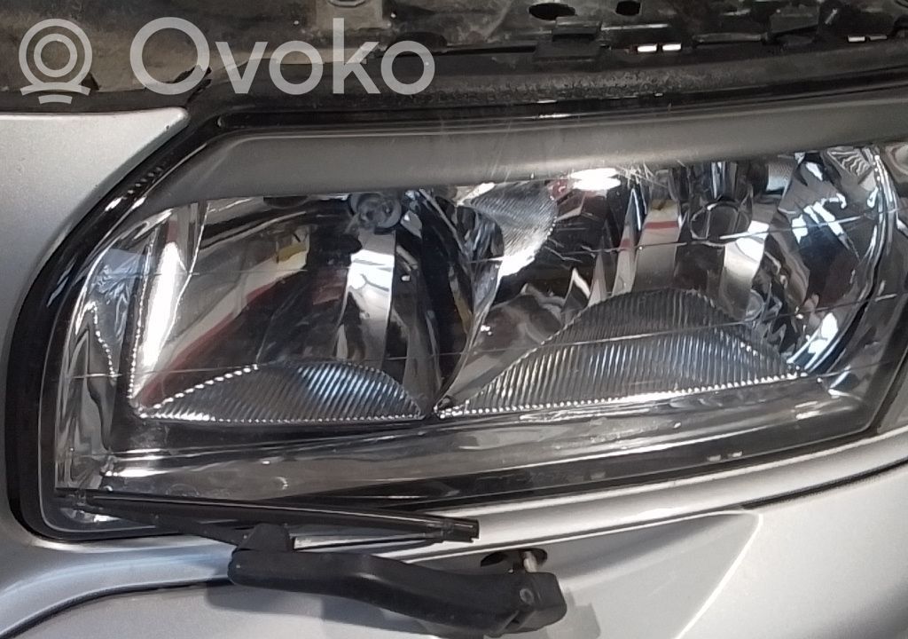 Headlight/headlamp   30744495