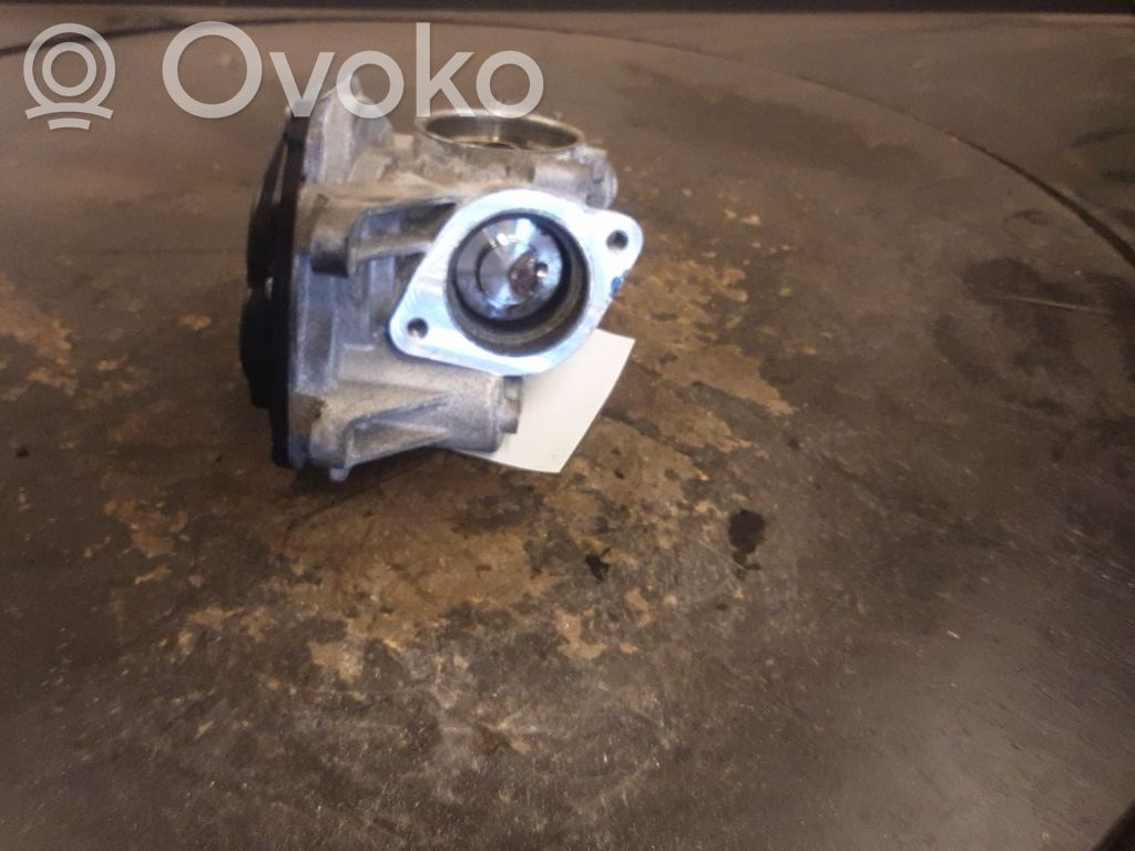 Throttle valve   5802313486