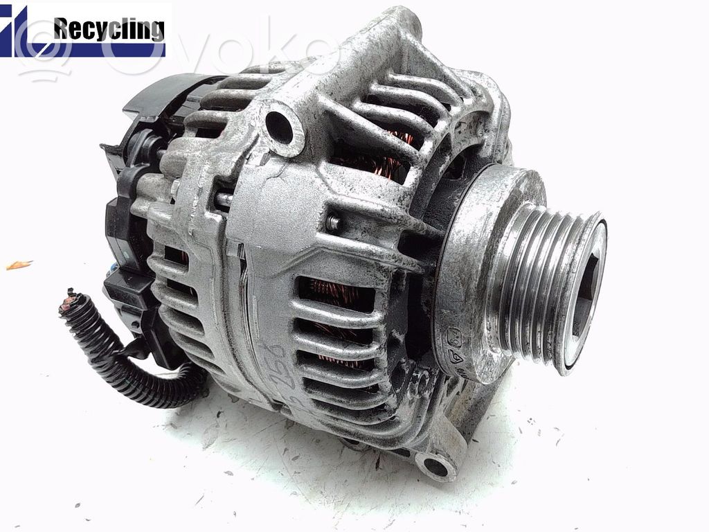 Dacia Logan I Generatore/alternatore 