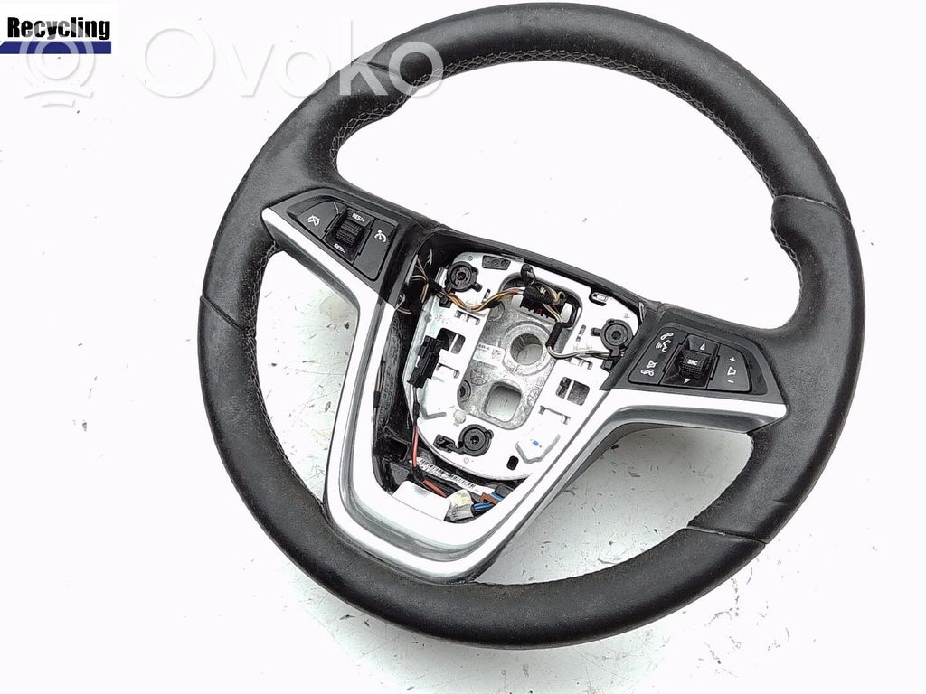 Opel Meriva B Ohjauspyörä 