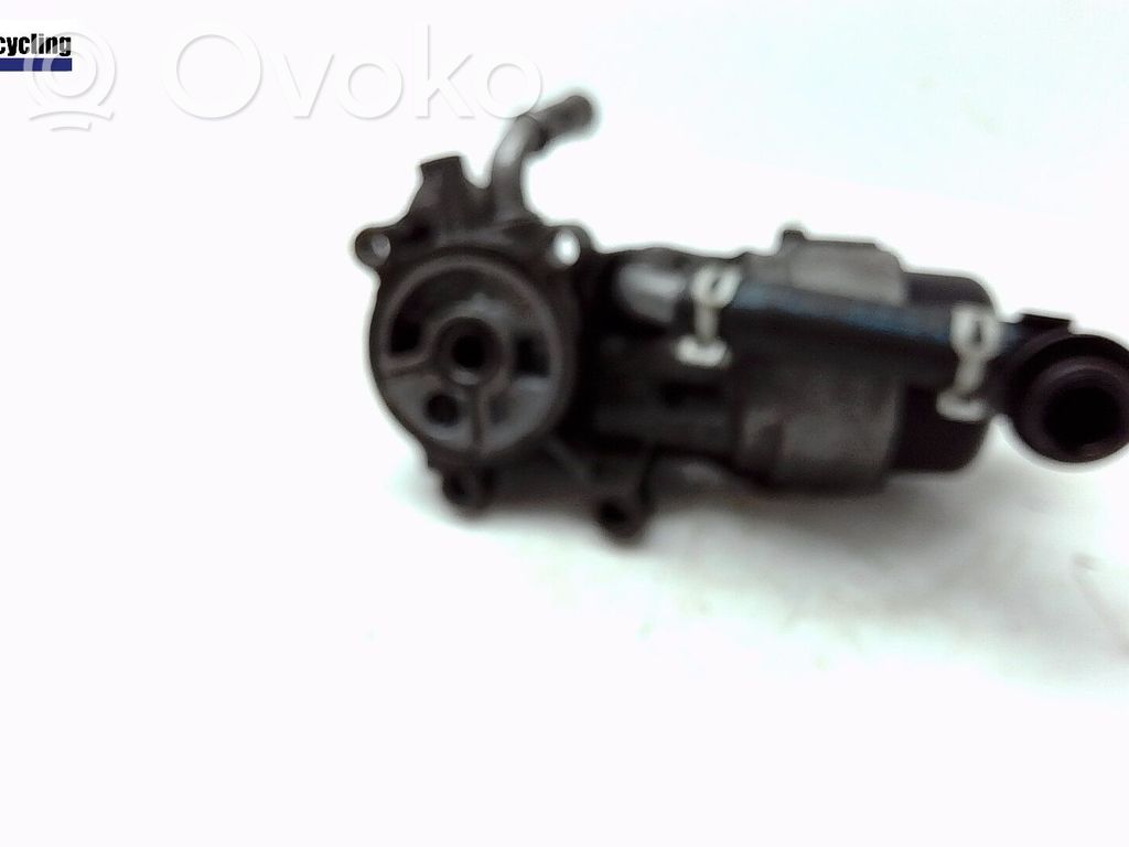 Other engine part   1886418,1700806
