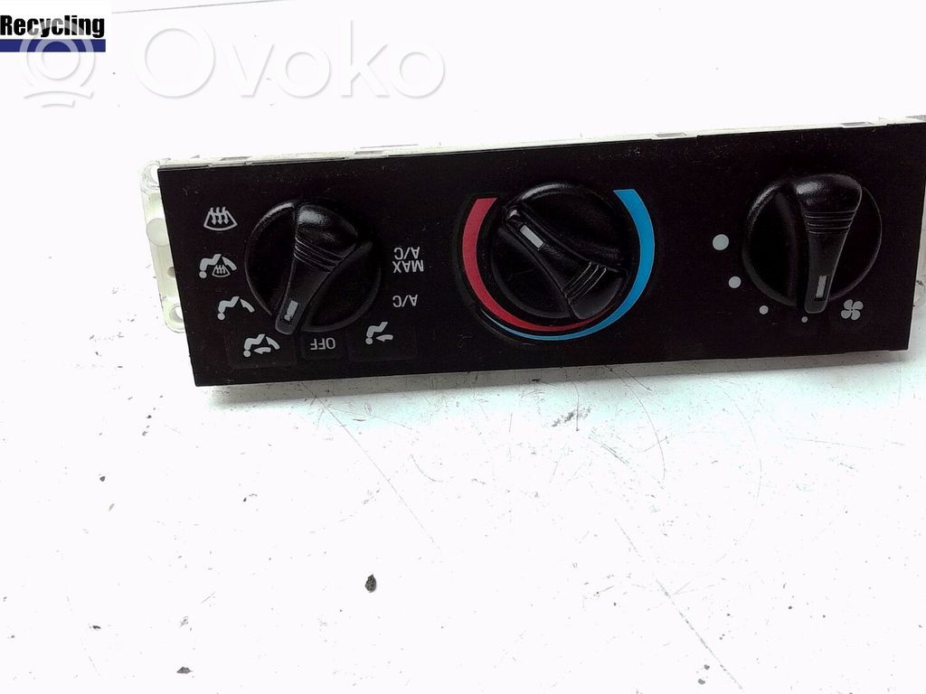 Dashboard   3899116